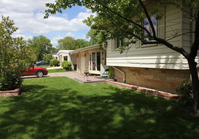 Homes for sale in Norwood Park Township, IL | 5639 N Manor Ln, Norwood Park Township, IL 60631 | MLS# 12697763