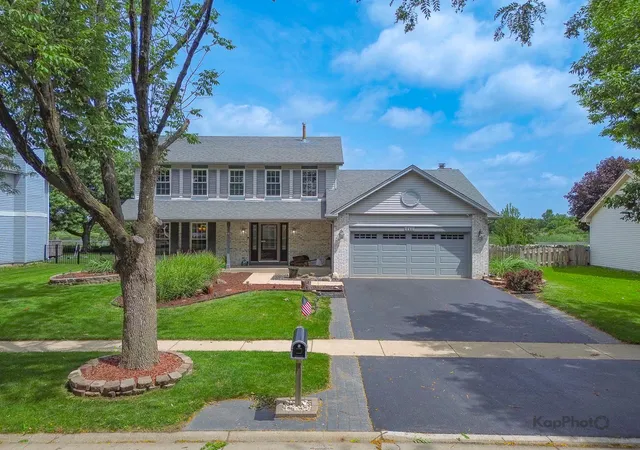 Homes for sale in Bolingbrook, IL | 1450 Parkside Dr, Bolingbrook, IL 60490 | MLS# 12697780