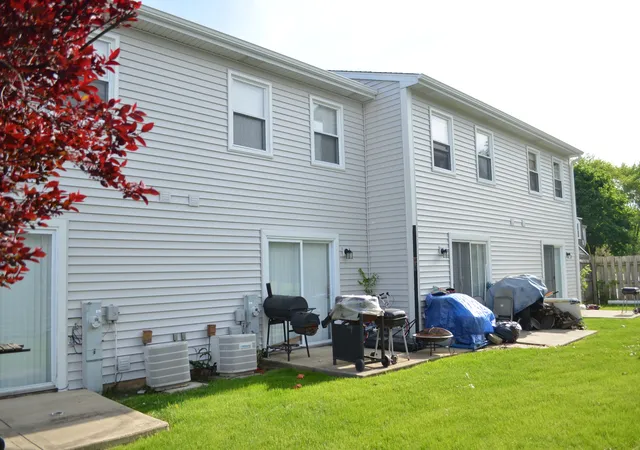 Homes for sale in Aurora, IL | 1235 Marywood Ct #0, Aurora, IL 60505 | MLS# 12697783