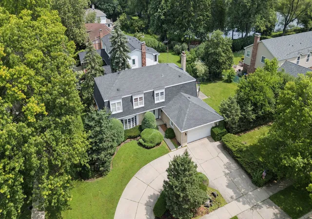 1st image of 3856 Rutgers Ln, Northbrook, IL 60062 | MLS# 12697789