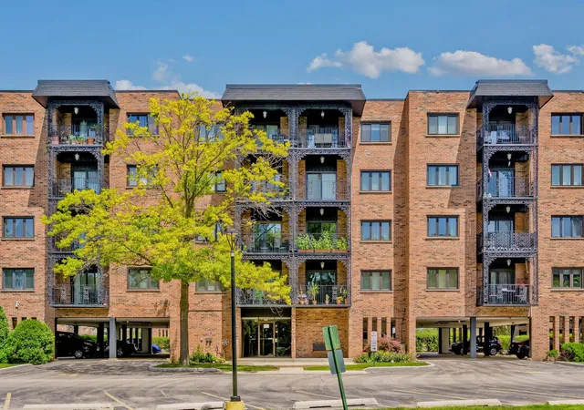 1st image of 9356 Landings Ln #504, Des Plaines, IL 60016 | MLS# 12697795