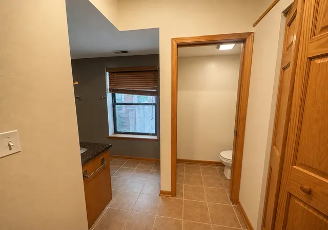 Homes for sale in Chicago, IL | 5252 S Drexel Ave #1A, Chicago, IL 60615 | MLS# 12697802