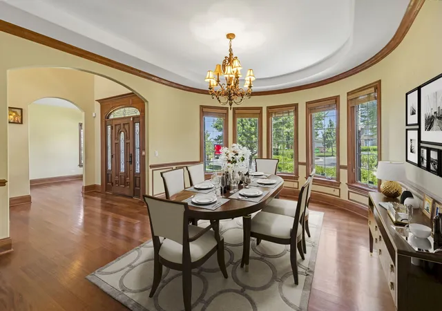 5th image of 20698 Eagle Bluff Ct, Frankfort, IL 60423 | MLS# 12697813