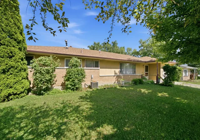 Photo 2 of Single family home for sale at 22205 Central Park Ave, Park Forest, IL 60466 | MLS# 12697833 | Listing updated on 2026-09-21