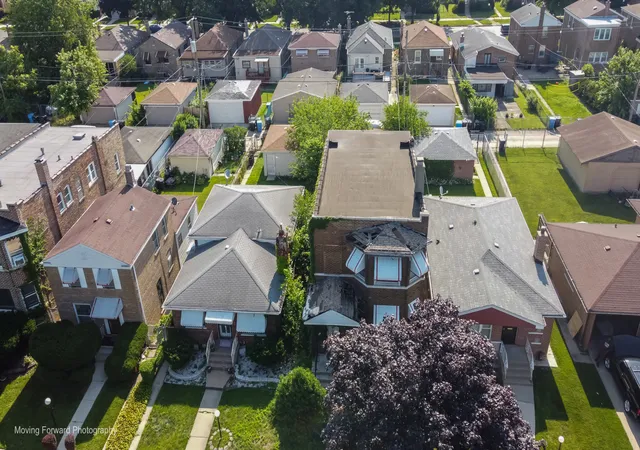 12th image of 9737 S Prairie Ave, Chicago, IL 60628 | MLS# 12697839