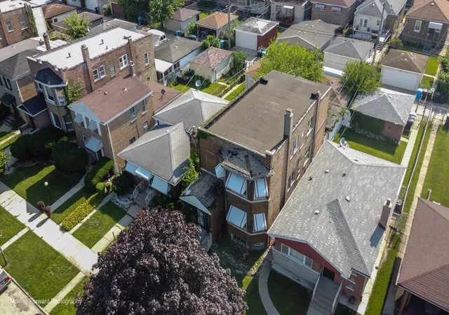 5th image of 9737 S Prairie Ave, Chicago, IL 60628 | MLS# 12697839