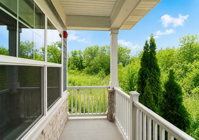 2nd image of 1465 Somerset Pl, Barrington, IL 60010 | MLS# 12697849