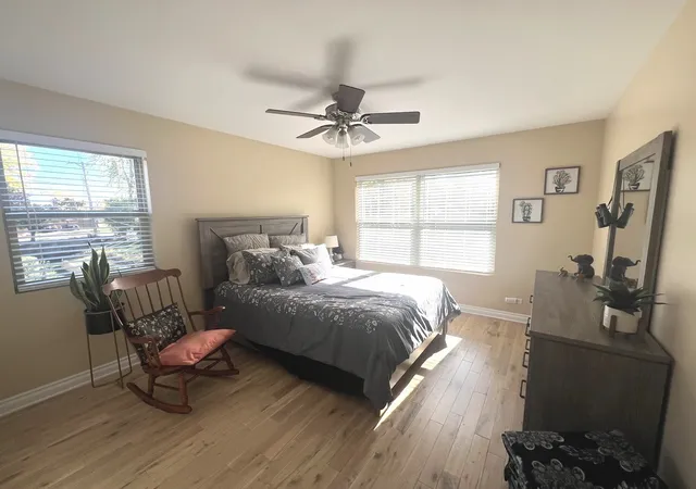 Photo 4 of Townhouse for sale at 615 W St Johns Pl, Addison, IL 60101 | MLS# 12697892 | Listing updated on 2026-08-25
