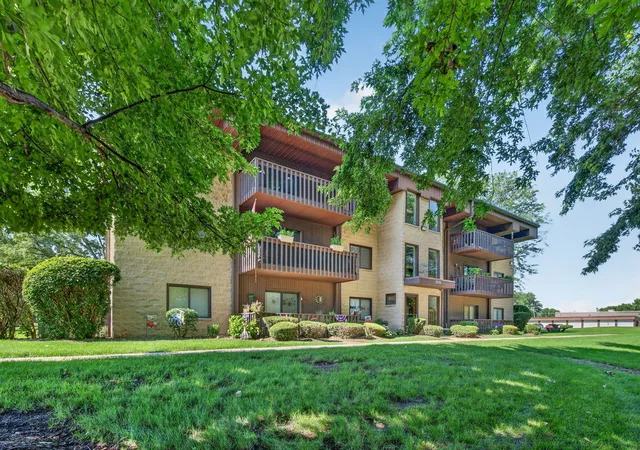 Homes for sale in Joliet, IL | 3119 Ingalls Avenue, Joliet, IL 60435 | Houzeo