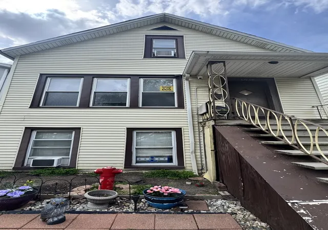 3rd image of 1638 N Campbell Ave, Chicago, IL 60647 | MLS# 12697904