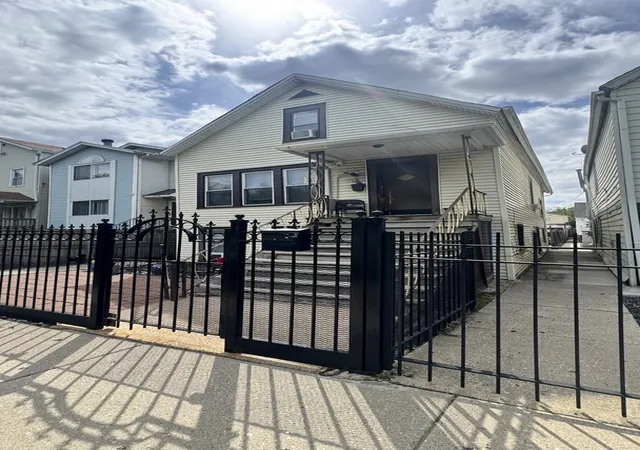 5th image of 1638 N Campbell Ave, Chicago, IL 60647 | MLS# 12697904