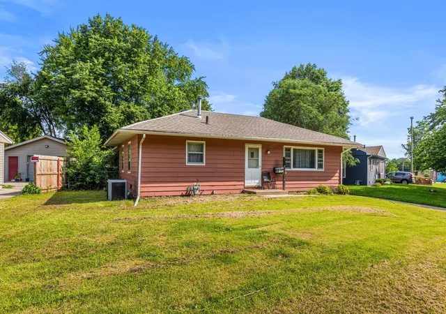 2nd image of 1206 Cole Pl, Urbana, IL 61801 | MLS# 12697961