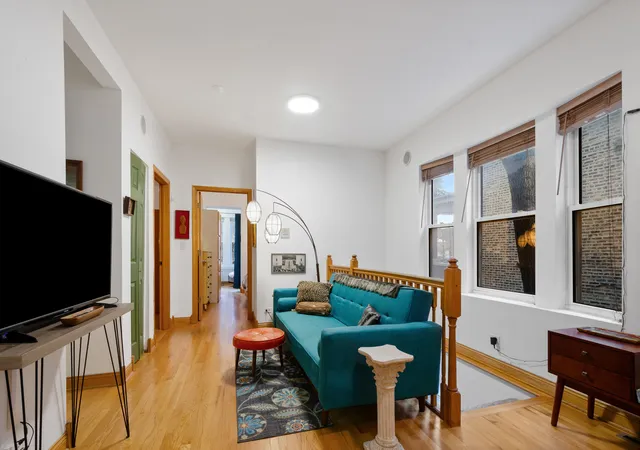 2nd image of 4910 N Spaulding Ave #1E, Chicago, IL 60625 | MLS# 12697974