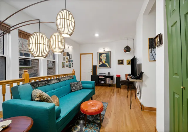 4th image of 4910 N Spaulding Ave, Chicago, IL 60625