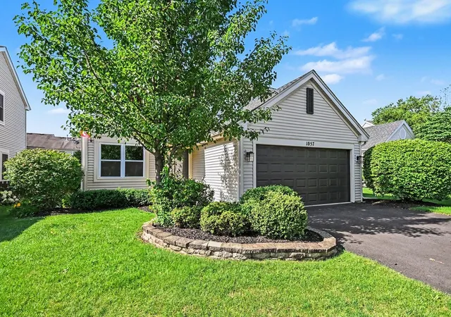 2nd image of 1057 Rosefield Ln, Aurora, IL 60504 | MLS# 12697987