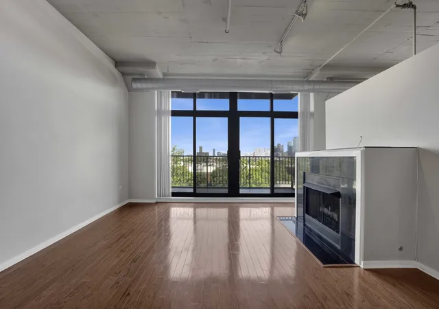 Homes for sale in Chicago, IL | 1525 S Sangamon St #504, Chicago, IL 60608 | MLS# 12698036