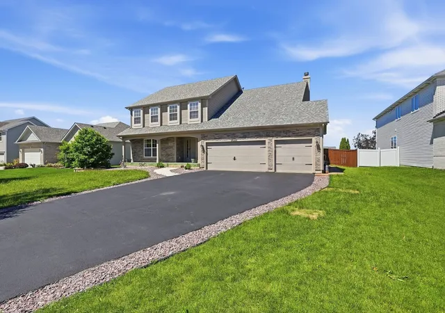 Homes for sale in Channahon, IL | 26326 W Silver Stream Dr, Channahon, IL 60410 | MLS# 12698041