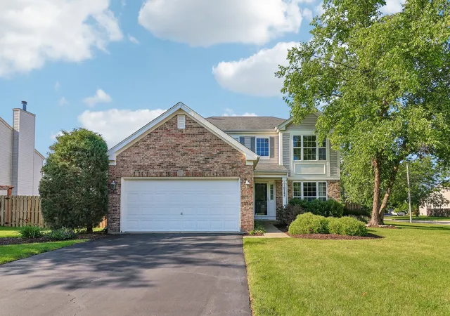 Homes for sale in Huntley, IL | 10785 Wing Pointe Dr, Huntley, IL 60142 | MLS# 12698049