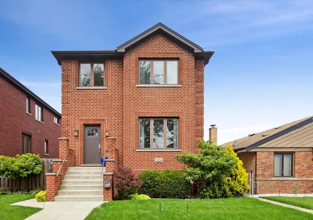 Homes for sale in Chicago, IL | 5324 S Neva Ave, Chicago, IL 60638 | MLS# 12698051