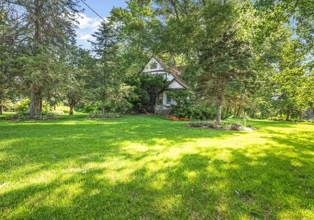 Photo 1 of Single family home for sale at 9637 Poplar Grv Rd, Belvidere, IL 61008 | MLS# 12698059 | Listing updated on 2026-09-14