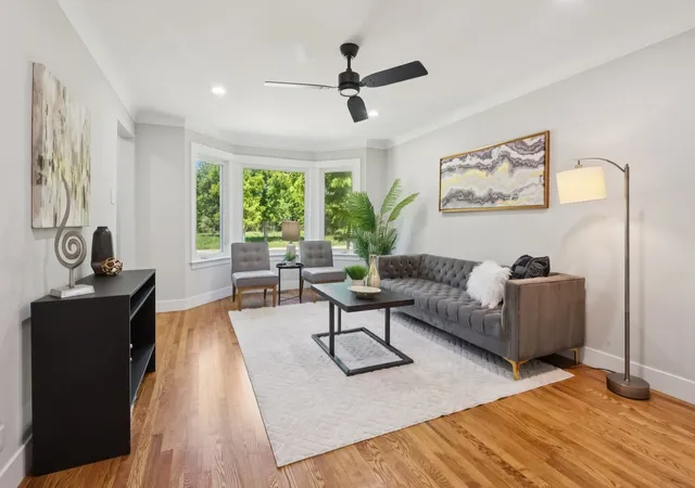 Homes for sale in Chicago, IL | 3737 N Cumberland Ave, Chicago, IL 60634 | MLS# 12698137