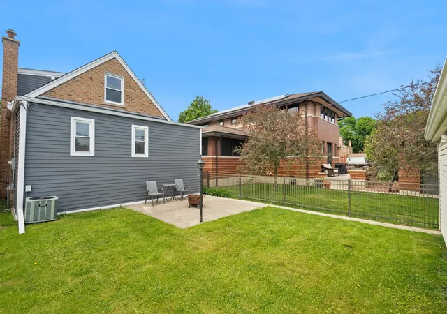 Homes for sale in Chicago, IL | 3737 N Cumberland Ave, Chicago, IL 60634 | MLS# 12698137