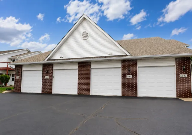 Homes for sale in Rockford, IL | 7343 Wallingford Wy #7343, Rockford, IL 61107 | MLS# 12698184