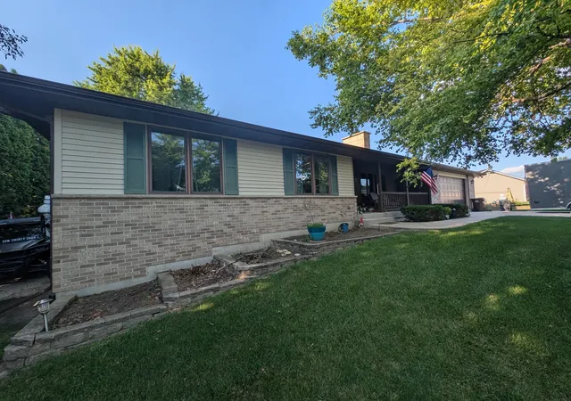Homes for sale in Davis, IL | 106 Stony Knl, Davis, IL 61019 | MLS# 12698197