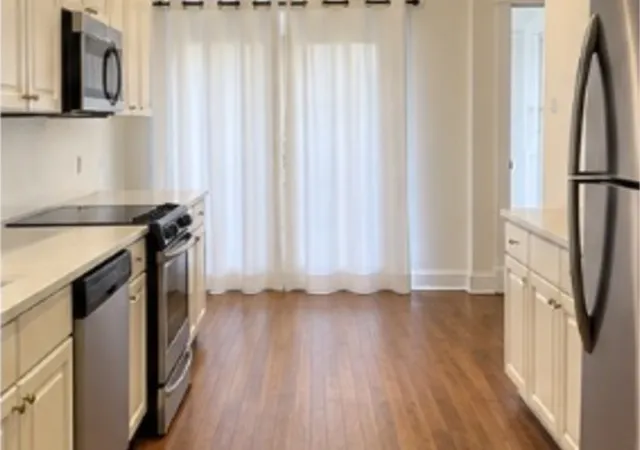 Photo 2 of Condo for sale at 2429 W Foster Ave #2, Chicago, IL 60625 | MLS# 12698238 | Listing updated on 2026-09-17