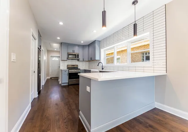 4th image of 3136 Harvey Ave, Berwyn, IL 60402 | MLS# 12698294