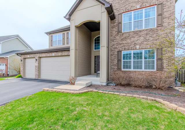 4th image of 7414 Ascot Ct E, Joliet, IL 60431 | MLS# 12698307