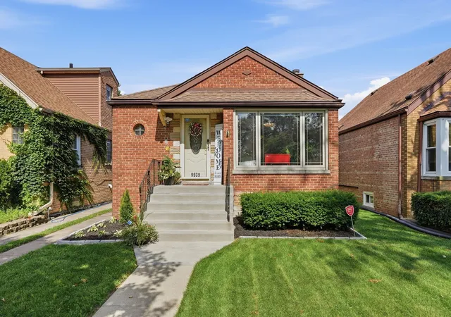 1st image of 9939 S California Ave, Chicago, IL 60655 | MLS# 12698321