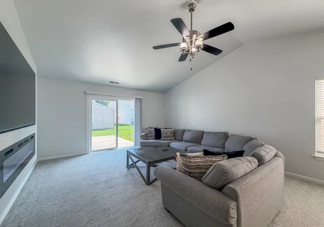 image of 615 Corey Ln, Champaign, IL 61822 | MLS# 12698325