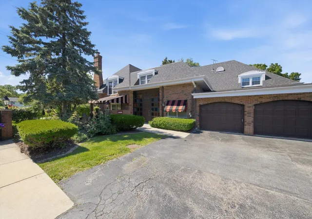 1st image of 12610 S London Ln #3, Palos Heights, IL 60463 | MLS# 12698328