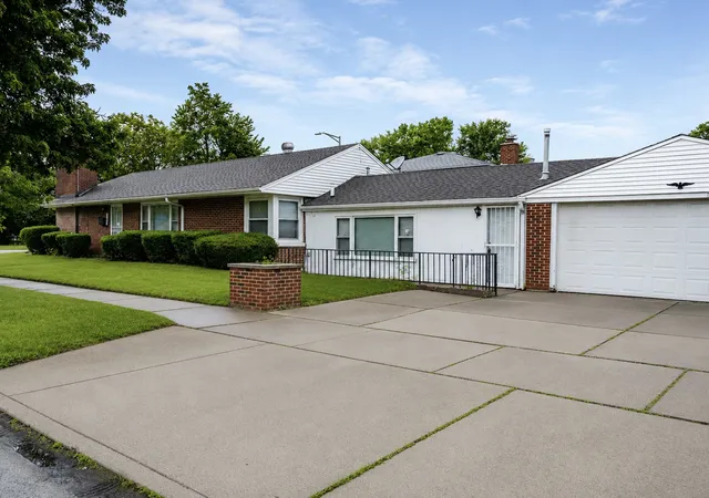 2nd image of 1021 Wentworth Ave, Calumet City, IL 60409 | MLS# 12698337
