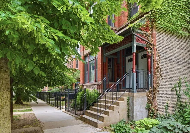Homes for sale in Chicago, IL | 1516 N Mohawk St #3F, Chicago, IL 60610 | MLS# 12698455