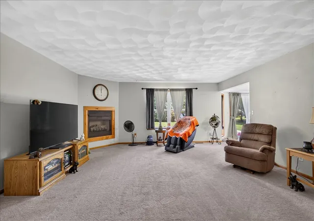 Homes for sale in South Beloit, IL | 5250 Jenkins Dr, South Beloit, IL 61080 | MLS# 12698461