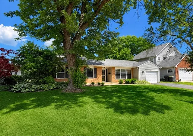 Homes for sale in Arlington Heights, IL | 1525 N Patton Ave, Arlington Heights, IL 60004 | MLS# 12698482