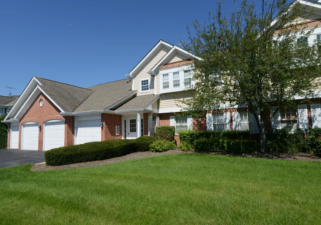 Homes for sale in Schaumburg, IL | 208 Winnsboro Ct #A, Schaumburg, IL 60193 | MLS# 12698500