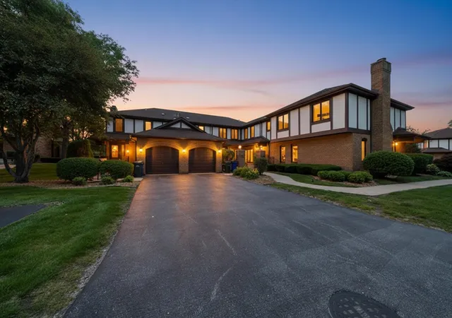 1st image of 12254 S Dogwood Ln #1B, Palos Heights, IL 60463 | MLS# 12698554