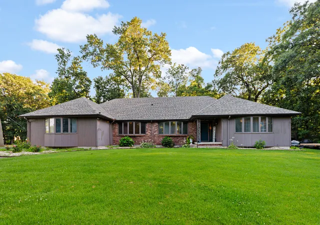 Homes for sale in St. Anne, IL | 606 Mary Ln, St. Anne, IL 60964 | MLS# 12698578