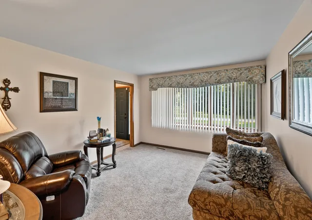 Photo 3 of Single family home for sale at 606 Mary Ln, St. Anne, IL 60964 | MLS# 12698578 | Listing updated on 2026-10-13