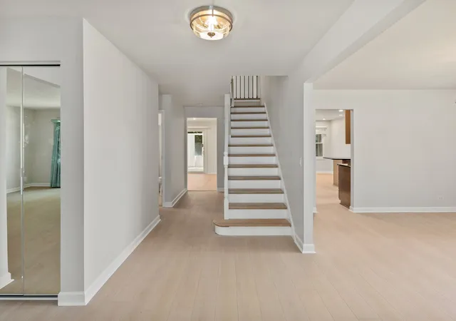 2nd image of 11 Birchwood Ave, Deerfield, IL 60015 | MLS# 12698586
