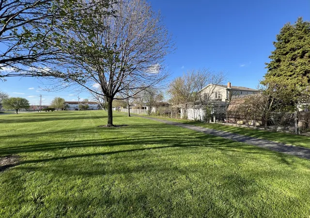 Photo 27 of Single family home for sale at 7332 Beloit Ave, Bridgeview, IL 60455 | MLS# 12698615 | Listing updated on 2026-09-06