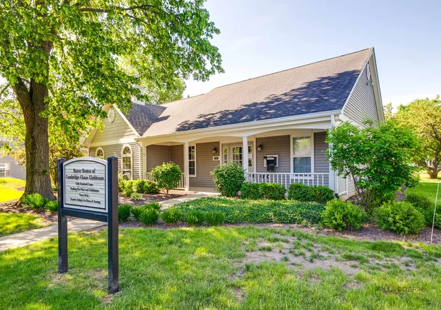 Homes for sale in Mundelein, IL | 1209 Bradwell Lane, Mundelein, IL 60060 | Houzeo