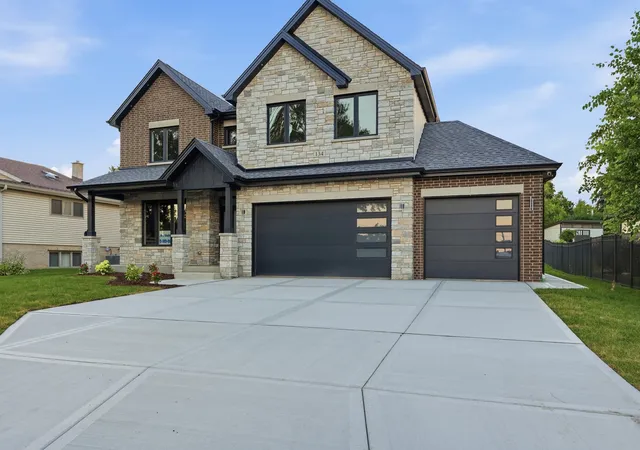 1st image of 134 Holly Ave, Darien, IL 60561 | MLS# 12698641