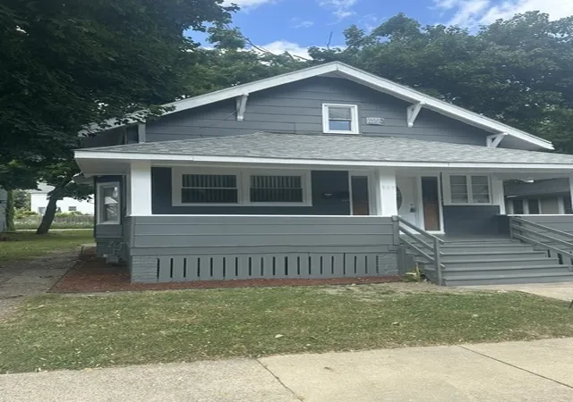 Photo 2 of Multi family home for sale at 664 Lenox Ave E, Waukegan, IL 60085 | MLS# 12698643 | Listing updated on 2026-07-31