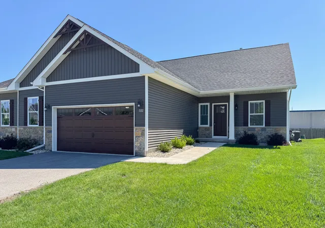 Homes for sale in Sycamore, IL | 532 Anjali Ct #R, Sycamore, IL 60178 | MLS# 12698671