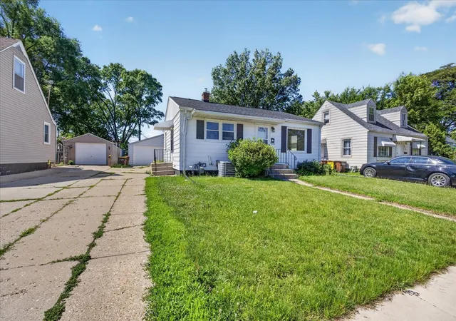 5th image of 2724 Lawndale Ave, Rockford, IL 61101 | MLS# 12698704