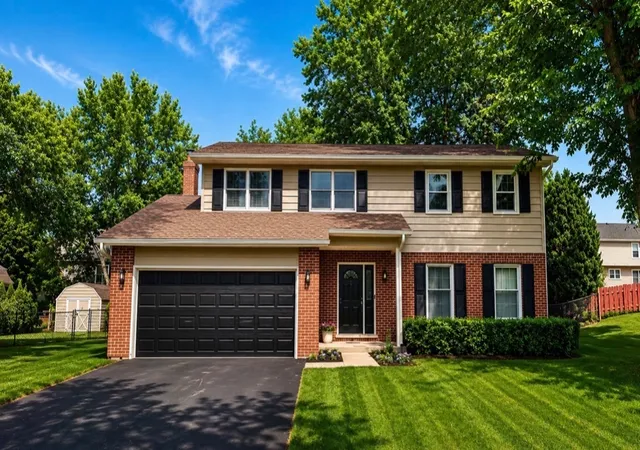 Photo 2 of Single family home for sale at 5n575 Abilene Trl, Bloomingdale, IL 60108 | MLS# 12698718 | Listing updated on 2026-09-25